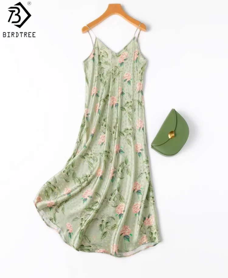 

BirdTree 92% Mulberry Silk 8% Spandex Bias-cut Dress,Woman Jacquard Satin Sleeveless Suspender Dresses, 2025 Summer New D57319JF