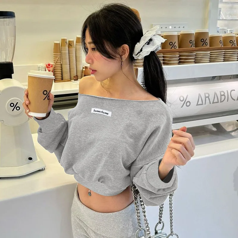 Hot selling women's spring fashion street short top solid color casual crop top slanted collar long sleeved sweatshirt T-shirt