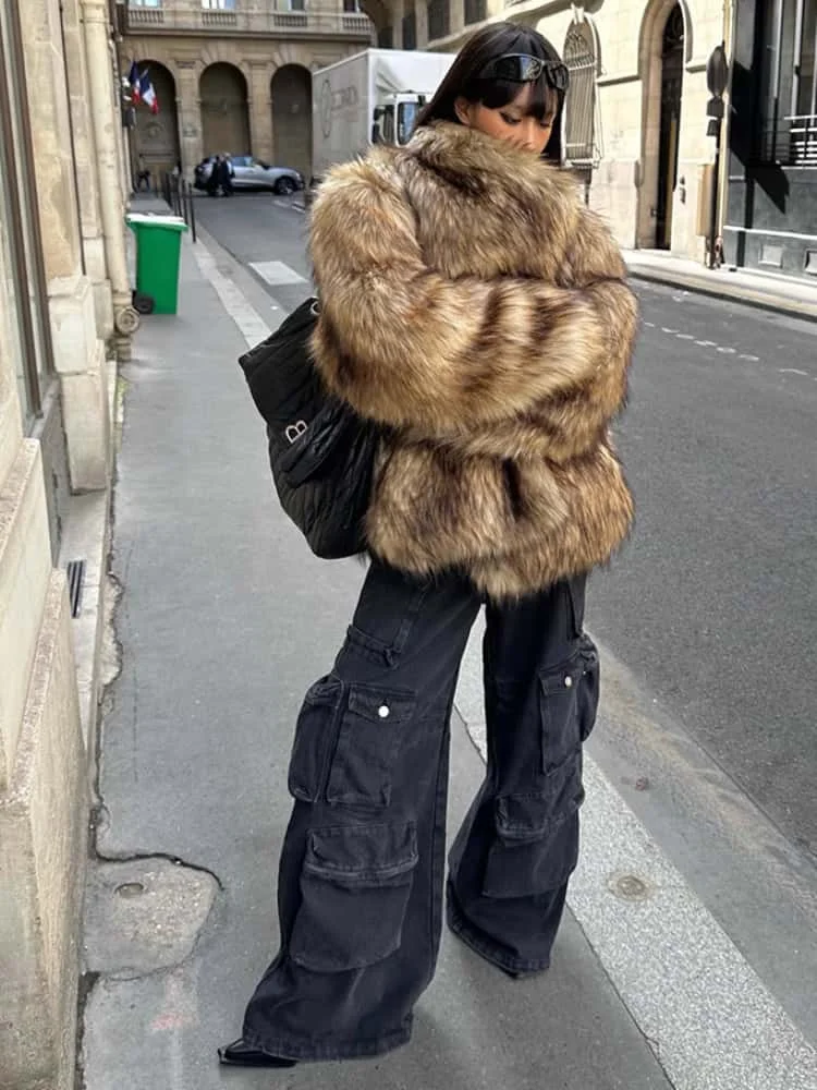 2025 neue Winter Strickjacke Für Frauen Mantel Revers Langarm Mode Lässig Flauschigen Faux Pelz Damen Warme Luxus Jacke Mantel Chic