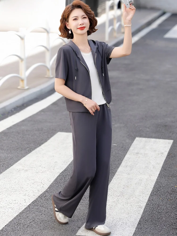 

Повседневный спортивный комплект для мам: летний костюм-двойка для женщин среднего возраста, топ и брюки