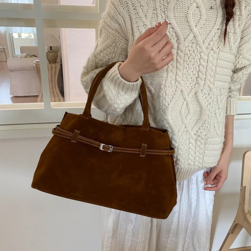 

Luxury Leather Ladies Shoulder Bag Classic Designer Paris Casual Simple Vintage Trendy Design Diaper Bag Fashionable Bag