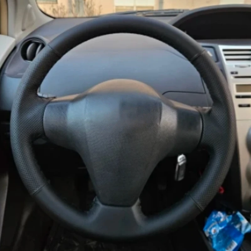 Housse de volant en cuir noir cousue main personnalisée pour Toyota Yaris Vios 2008-2013 (modèles 2008, 2009, 2011)