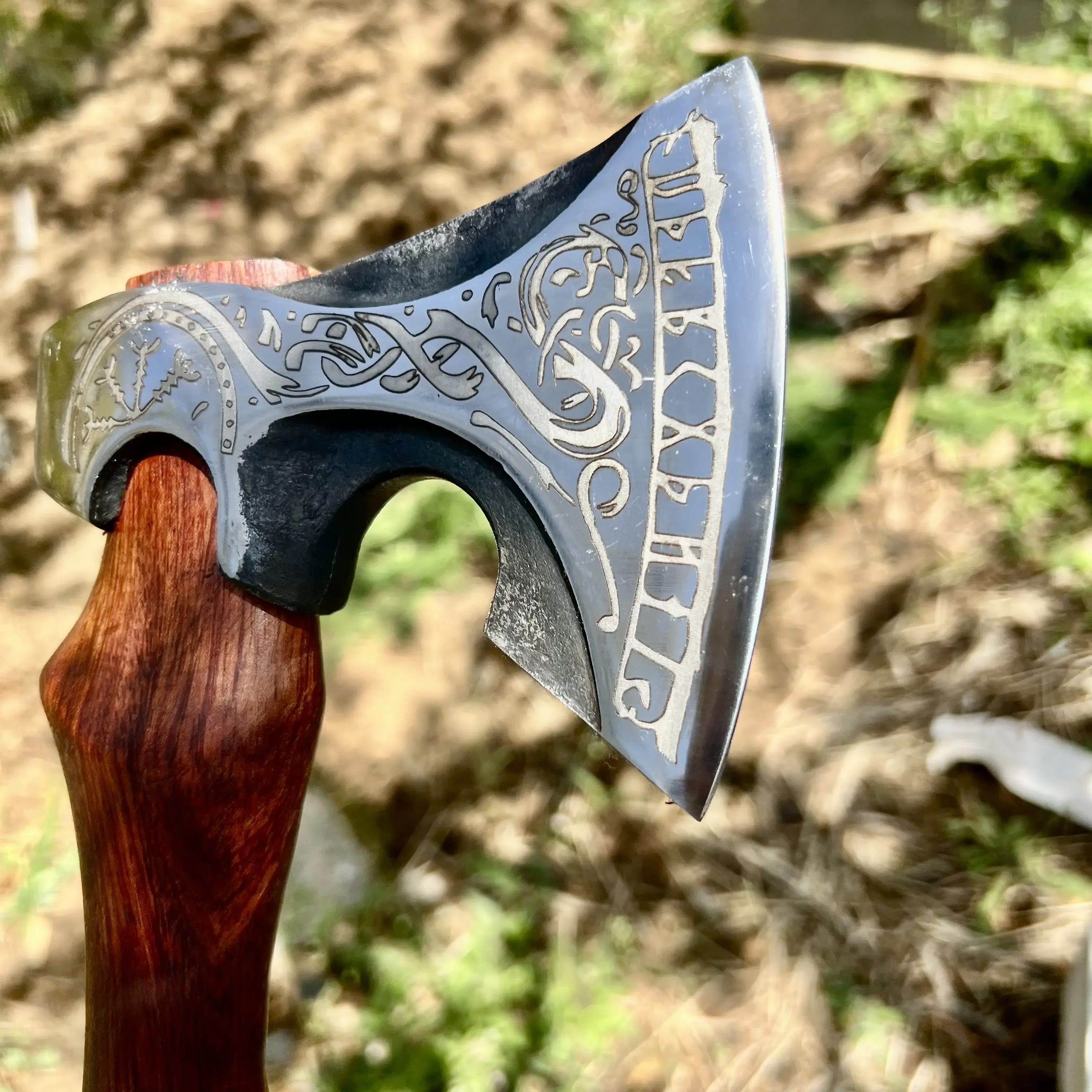 

35 Cm High-quality Red Pear Wood Handle 65 Manganese Steel T-actical Axe Outdoor Felling Survival EDC Hand Tool