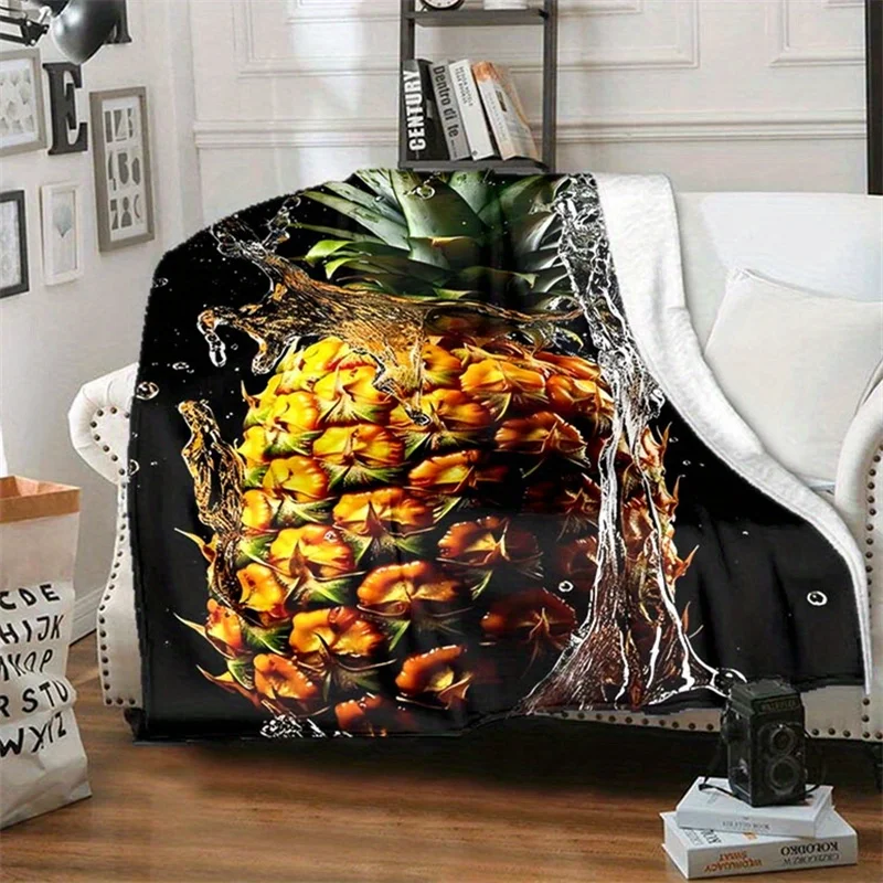 Pineapple Water Splash Flannel Throw Blanket Tropical Fruit Dynamic Water‑Drop Print Soft Lightweight Blanket Home Decor Gift