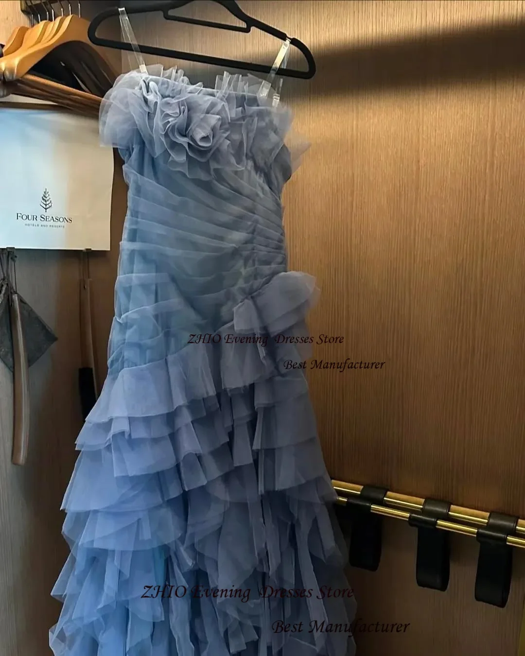 ZHIO élégant à plusieurs niveaux Tulle une ligne haute fente robe de soirée robes fleur froncé longueur de plancher sans manches bretelles robes de bal