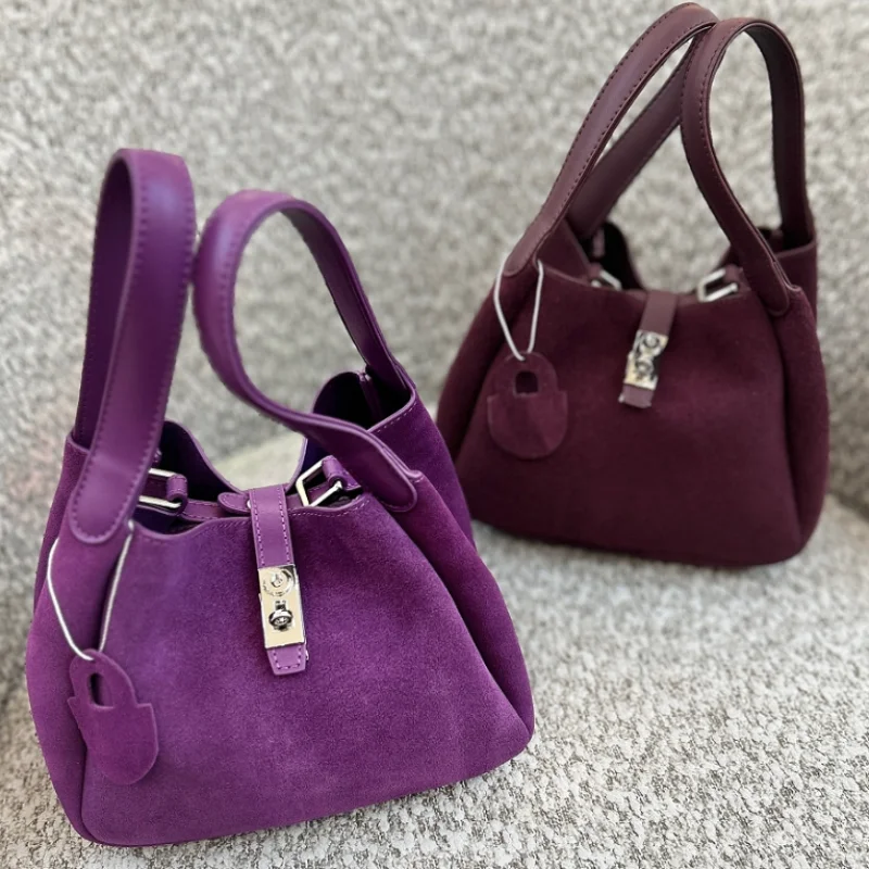 

Premium Frosted Basket Bag Versatiler Commuting Women's Shoulder Crossbody Bag Fashion Design Solid Color Texture Underarm Bag