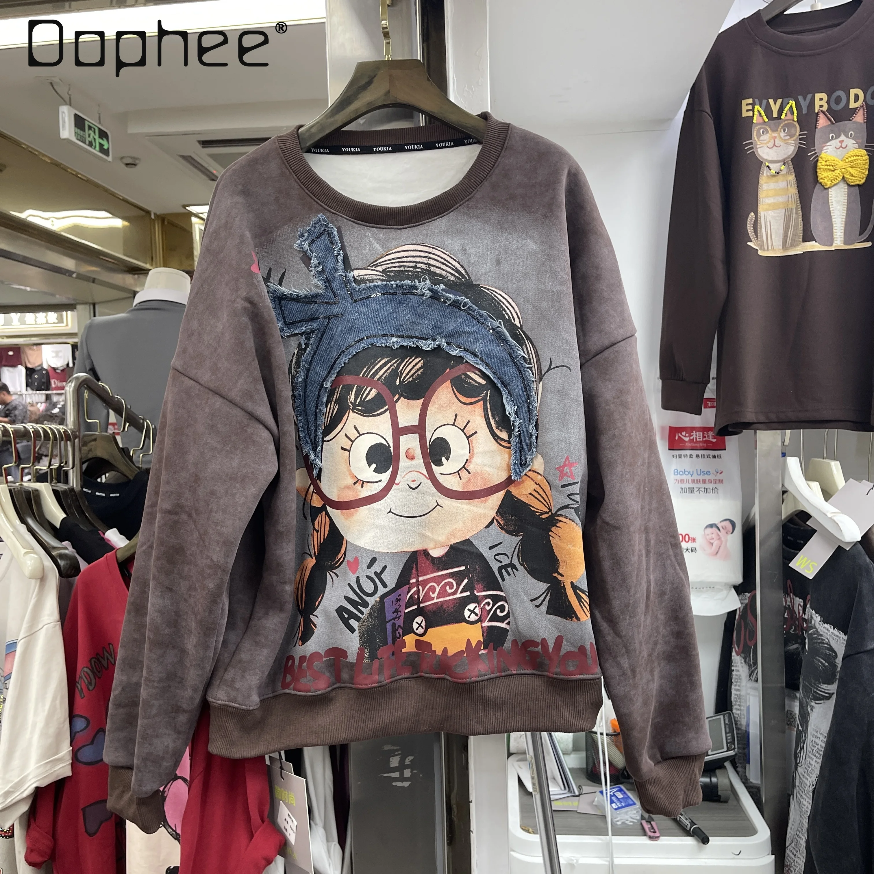 

2025 Autumn Winter Heavy Craft Cartoon Patch Embroidery Fleece-Lined Crew Neck Sweatshirt for Women Loose Casual Mid-Length Top