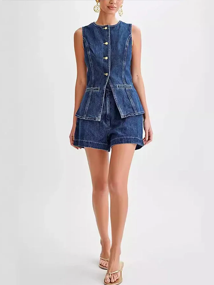 Denim 2-piece Women's Fashion Slim-fit O-collar Sleeveless Single-breasted Vest Wide Leg Shorts New Women's Summer 2024