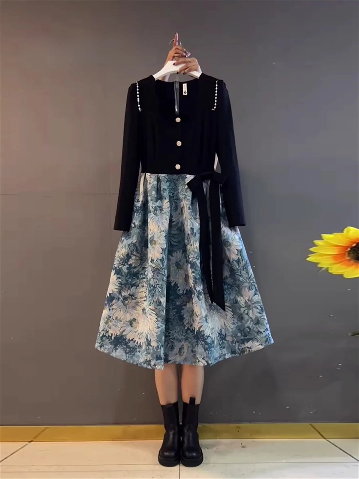 Hong Kong Plus Size Women's Dr Ele Light Maturi Slimming Long Skirt Color Blo Flower Skirt Waist Cinching Long Sle...