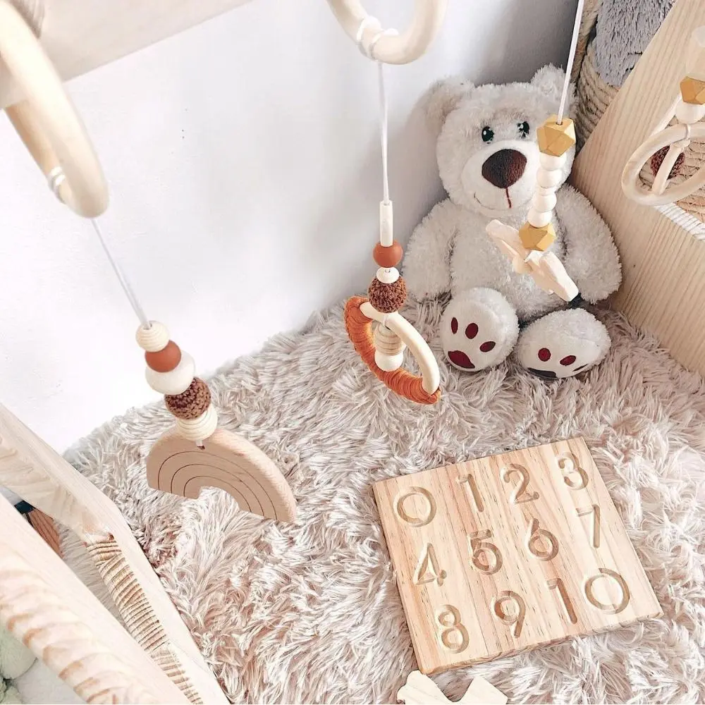 Sensorial Madeira Faia Atividade Gym Frame, Coelho Crochet bonito, Baby Gym Brinquedos, Play Frame, Pendurado Brinquedo Ring-Pull, Aprenda a ficar de pé