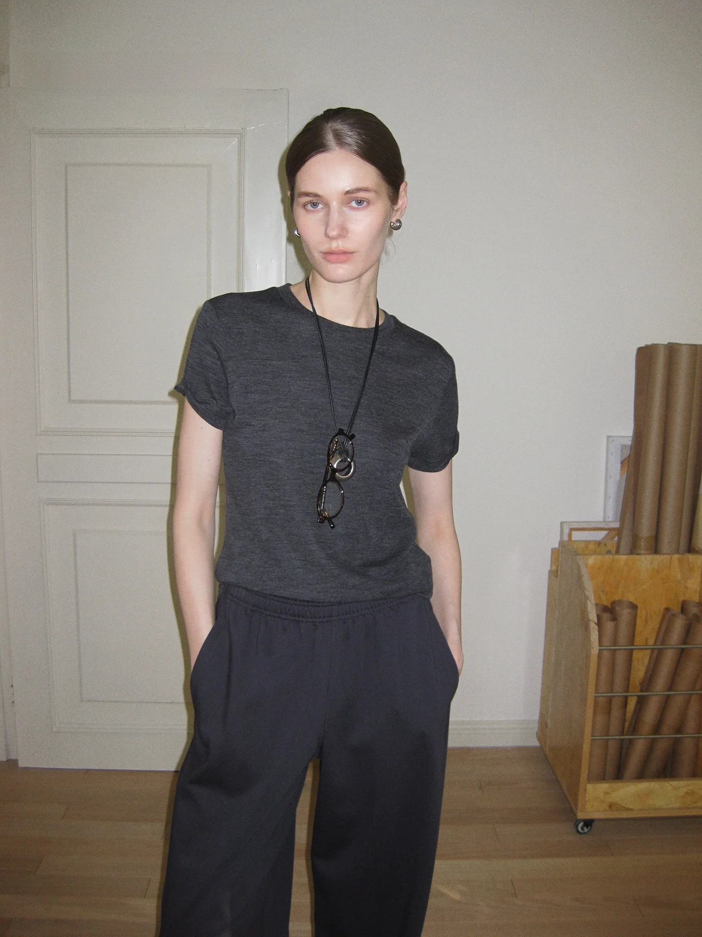 

Футболка Taco Studios из шерстяного трикотажа с коротким рукавом, круглым вырезом, повседневная, универсального кроя, на молнии, стандартной длины