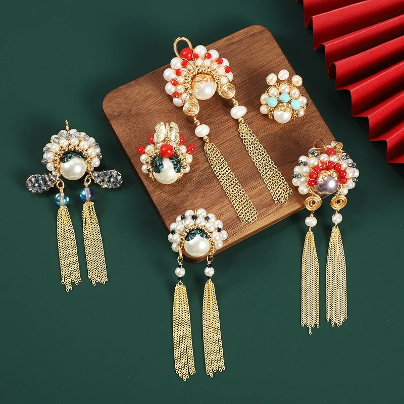 Handmade Chinese style Opera Natural Pearl Brooches for Women Accessories High End Vintage Designer Decorative Pins