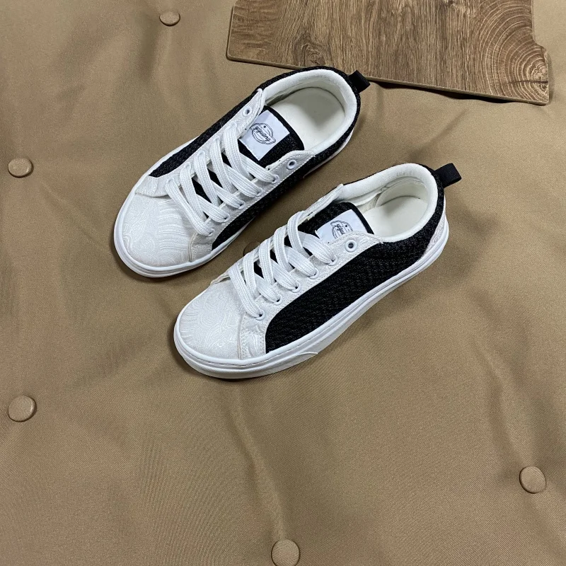 

Summer Black Color-Blocked Large Size Shoes for Men, Fashionable Casual Shoes, Breathable Casual Trendy Shoes, Versatile Sneakers for Men