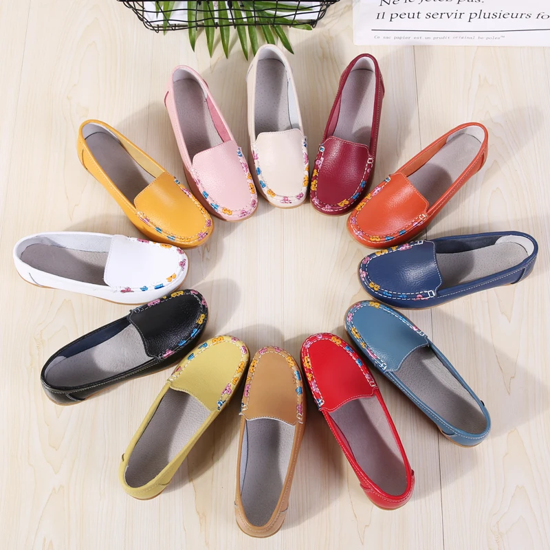 

New large size Women's Leather shoes casual sports shoes 100% cowhide Loafers Fashion Lightness Womens vulcanized shoes sneakers