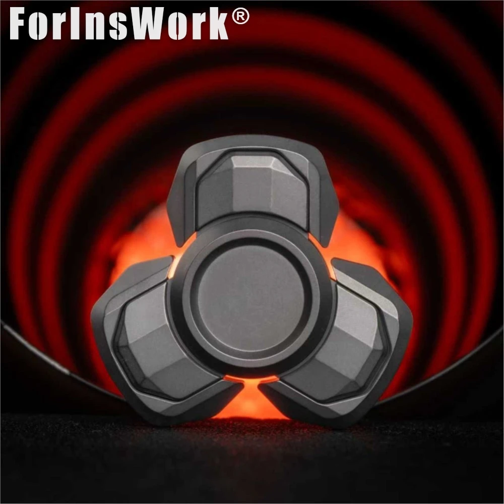 CHENYU Mini clou ouvert classique Tri-Spinner toupie soulagement du Stress bout des doigts Gyro Portable doigt roulement en métal Spinner jouets