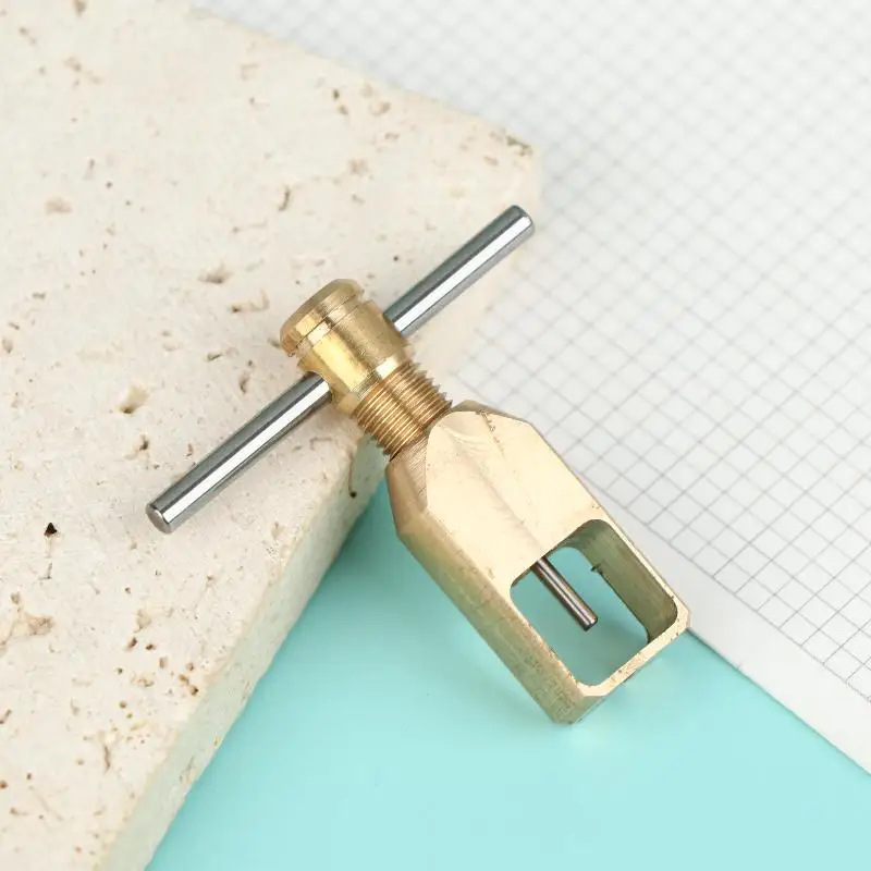 Estrattore per pignone motore RC Strumento professionale 15422 Estrattore per ingranaggi motore per parti fai da te per auto RC Tamiya Accessori modello di auto 4WD