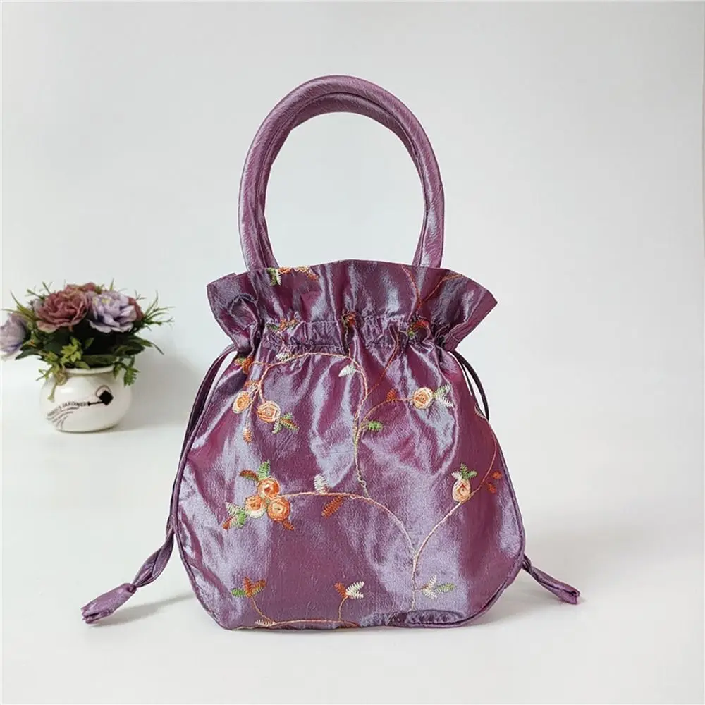 

Embroidery Sanitary Napkin Bag Cosmetic Bag Women Flower Handbags Hanfu Drawstrings Bags Jewerly Packing Bag Small Storage Bags