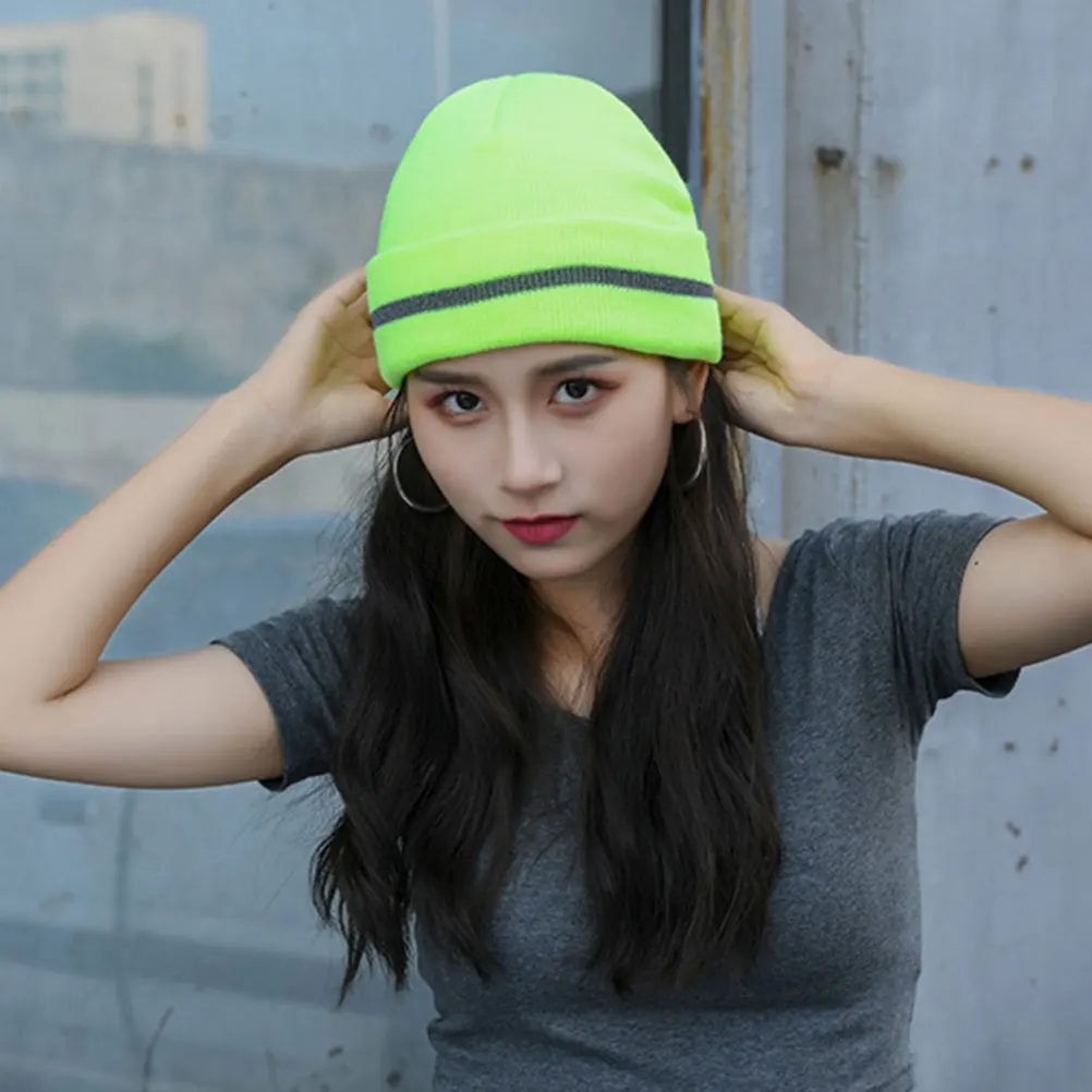 

2pcs Fluorescent Knitted Cap Warm All-match Reflective Outdoor Acrylic Crochet Beanies Hats for Men Winter Skiing Sports Travel