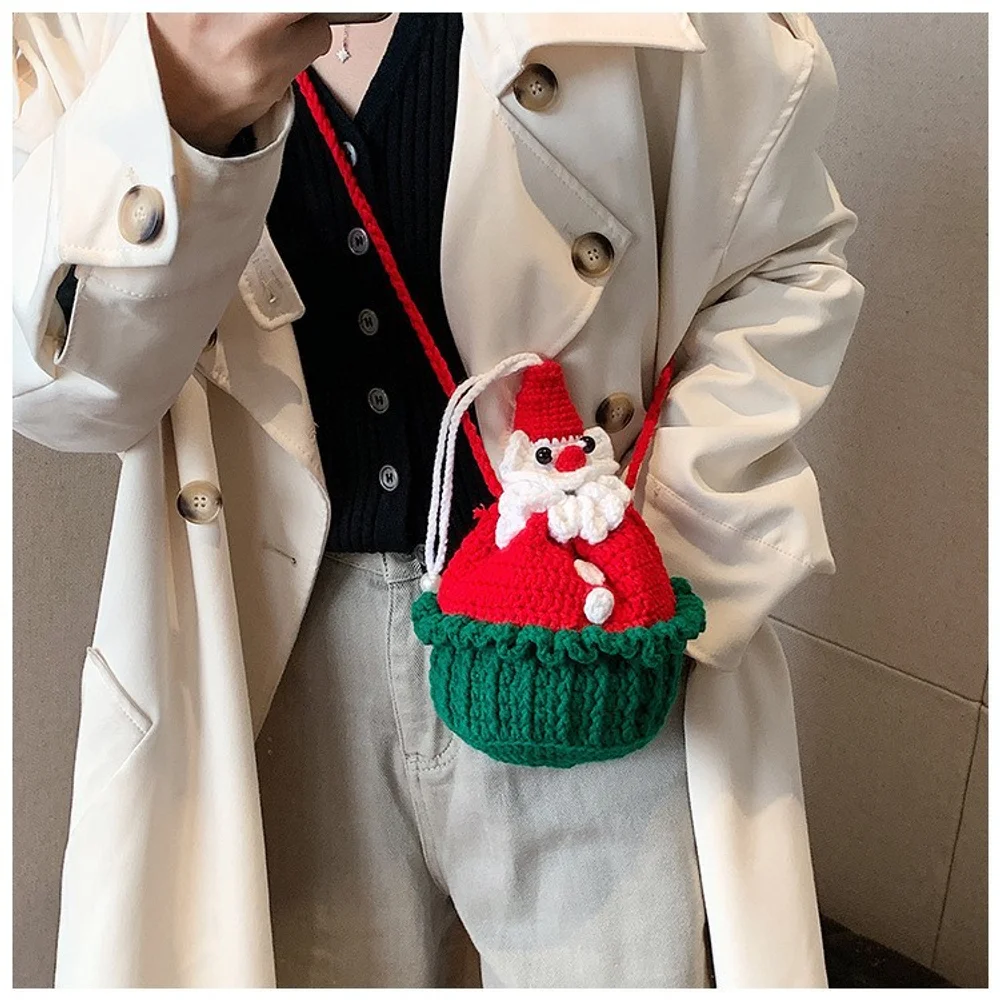 

Christmas new style handmade crocheted finished product, cross-body wool bag, cartoon Santa Claus, sweet and cute messenger bag