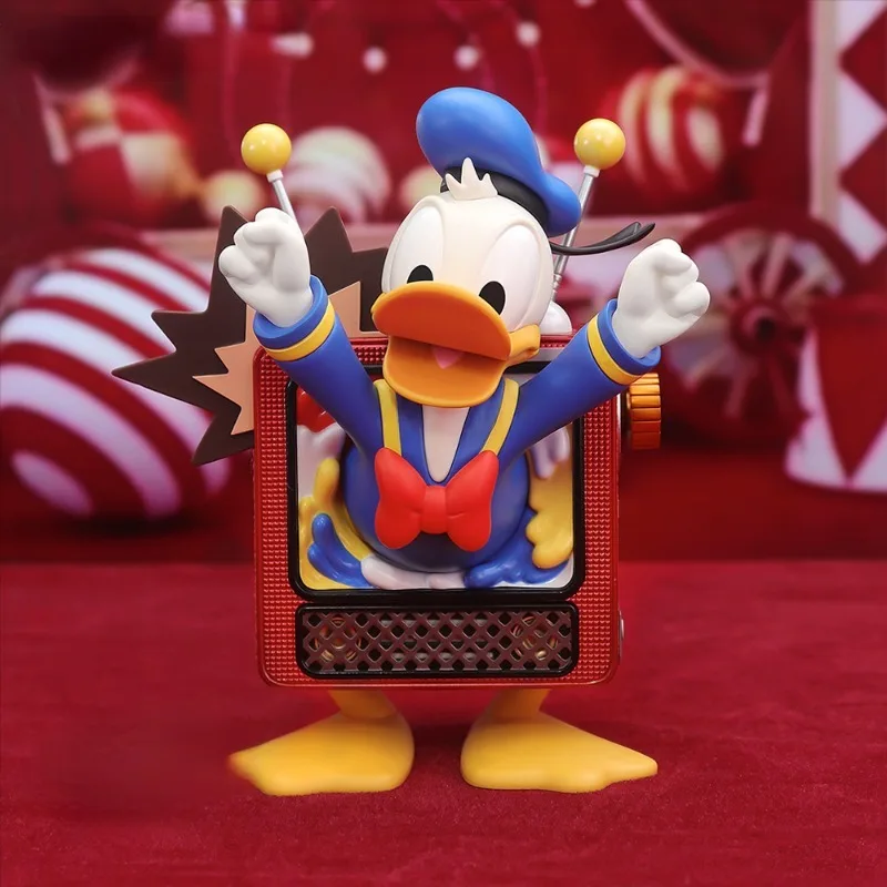 

Disney Genuine Spot TV Donald Duck Cowboy Scrooge Devil Donald Duck Hand-made Model Ornaments Children's Toys Gift Collection