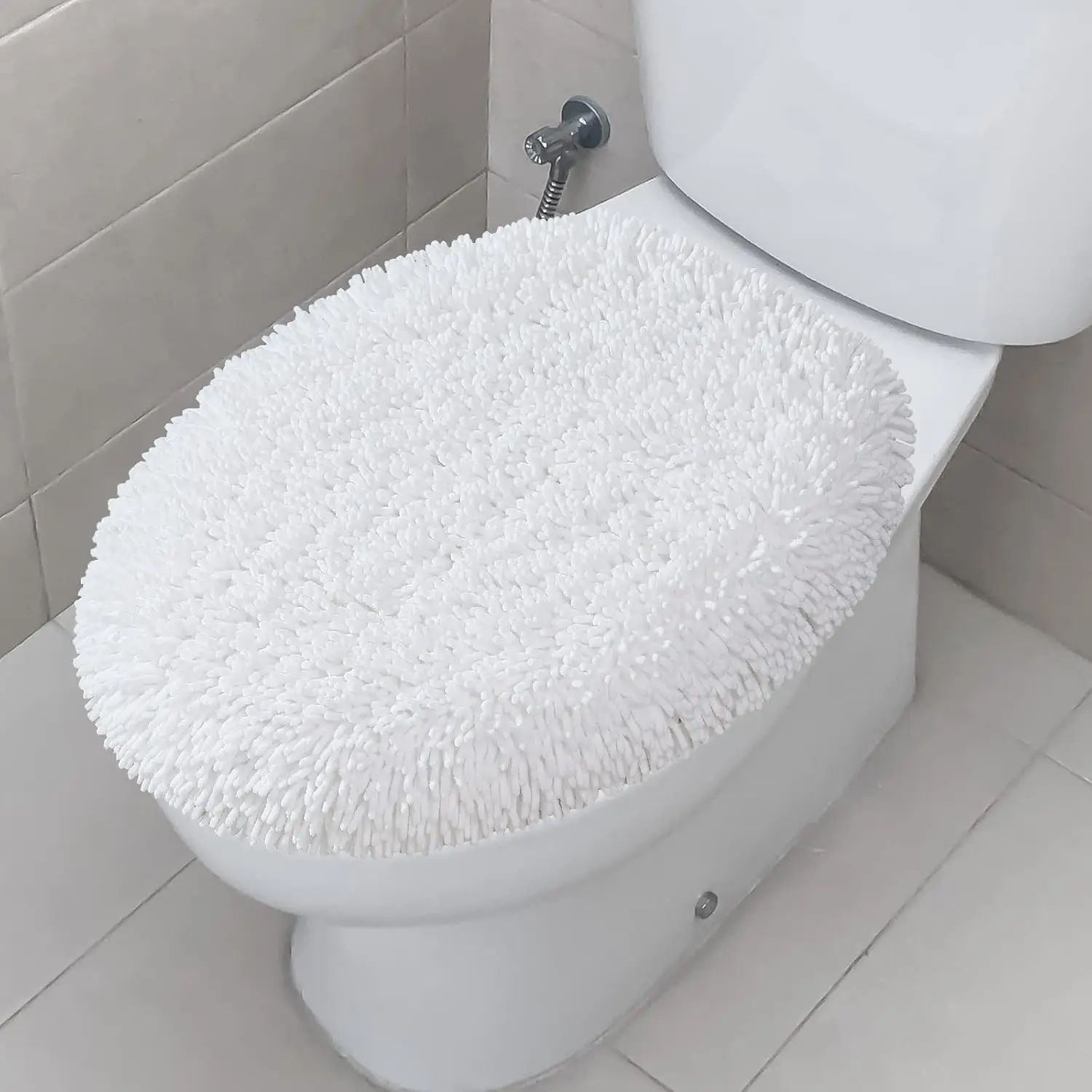

Ultra Soft Chenille Toilet Lid Cover, Plush Absorbent 19x21 Inches, Machine Washable Standard Toilet Seat Cover, White