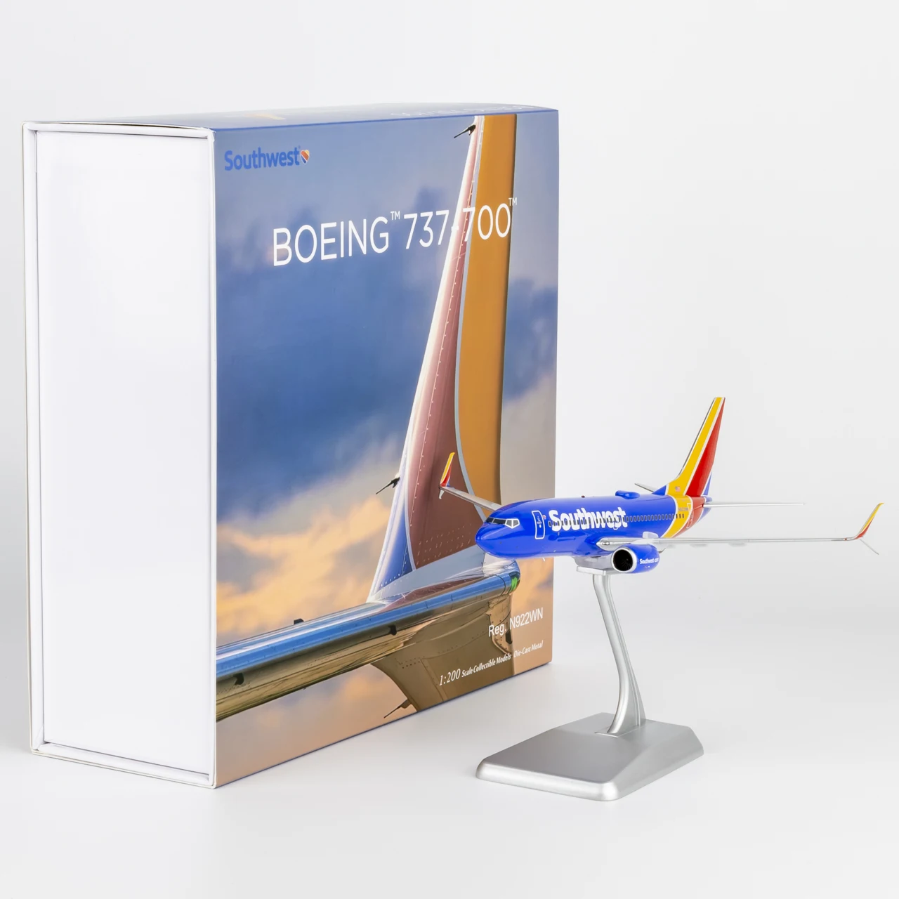 

Коллекционный самолет из сплава, подарок, модель NG 1:200, Southwest Airlines Boeing B737-700, литая под давлением модель самолета N922WN