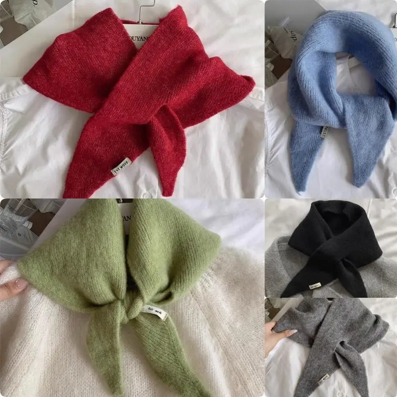 

Solid Color Triangular Scarf Women Korean British Niche Small Shawl Triangle Scarf Warm Knitted Headscarf Gift Warm Neck