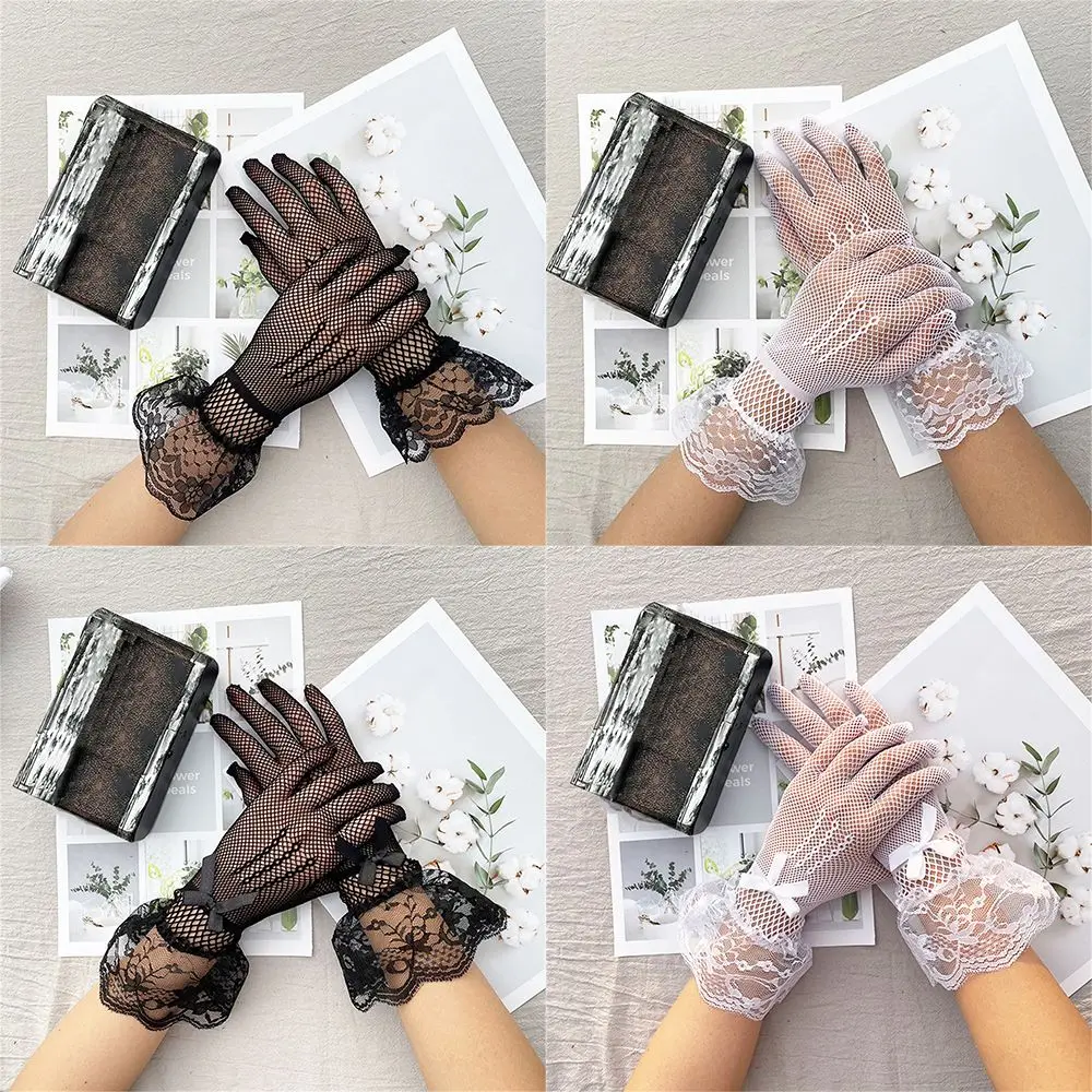 

2022 Elegant Uv-proof Driving Hollow Out Sexy Lace Gloves Mesh Fishnet Gloves Full Finger Gloves Bride Mittens