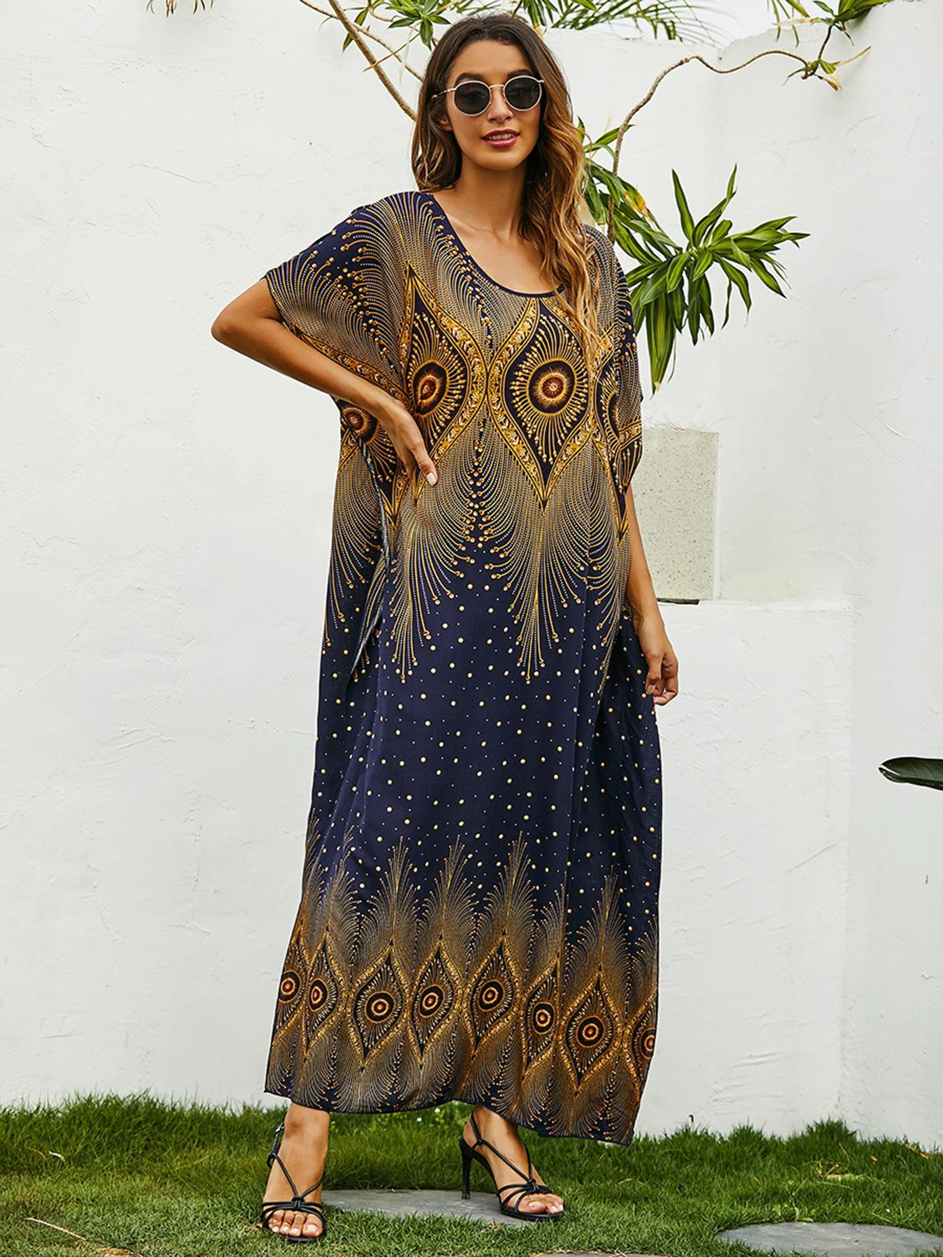 Primavera ed estate Elegante nuovo stile Medio Oriente Abito ampio taglie forti Abito europeo e americano con maniche a pipistrello stampato in stile vacanza al mare pendolarismo