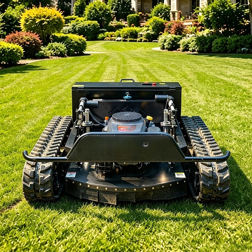 Off‑Road High‑Horsepower Remote‑Control Flail Mower, 80cm Cutting Width Di esel Grass Shredder,  Farm Land Clearing Machine