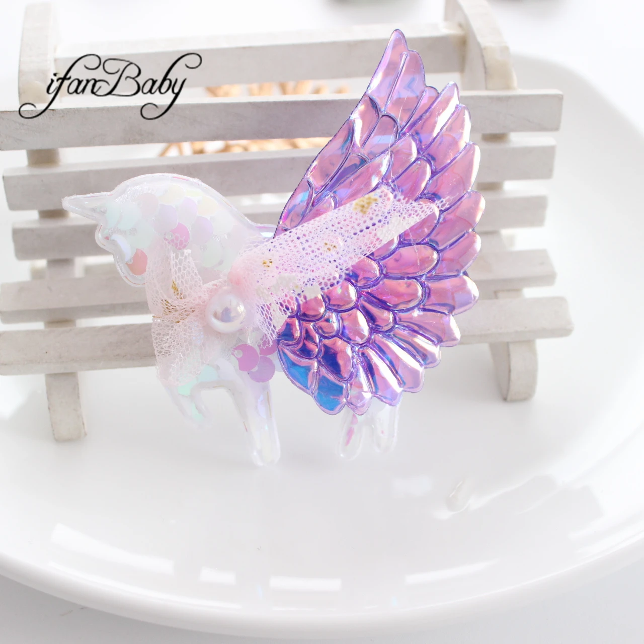 New Fashion Unicorn Wings Sequined Hair Clips Children Girls Hair Accessories 1 PCS