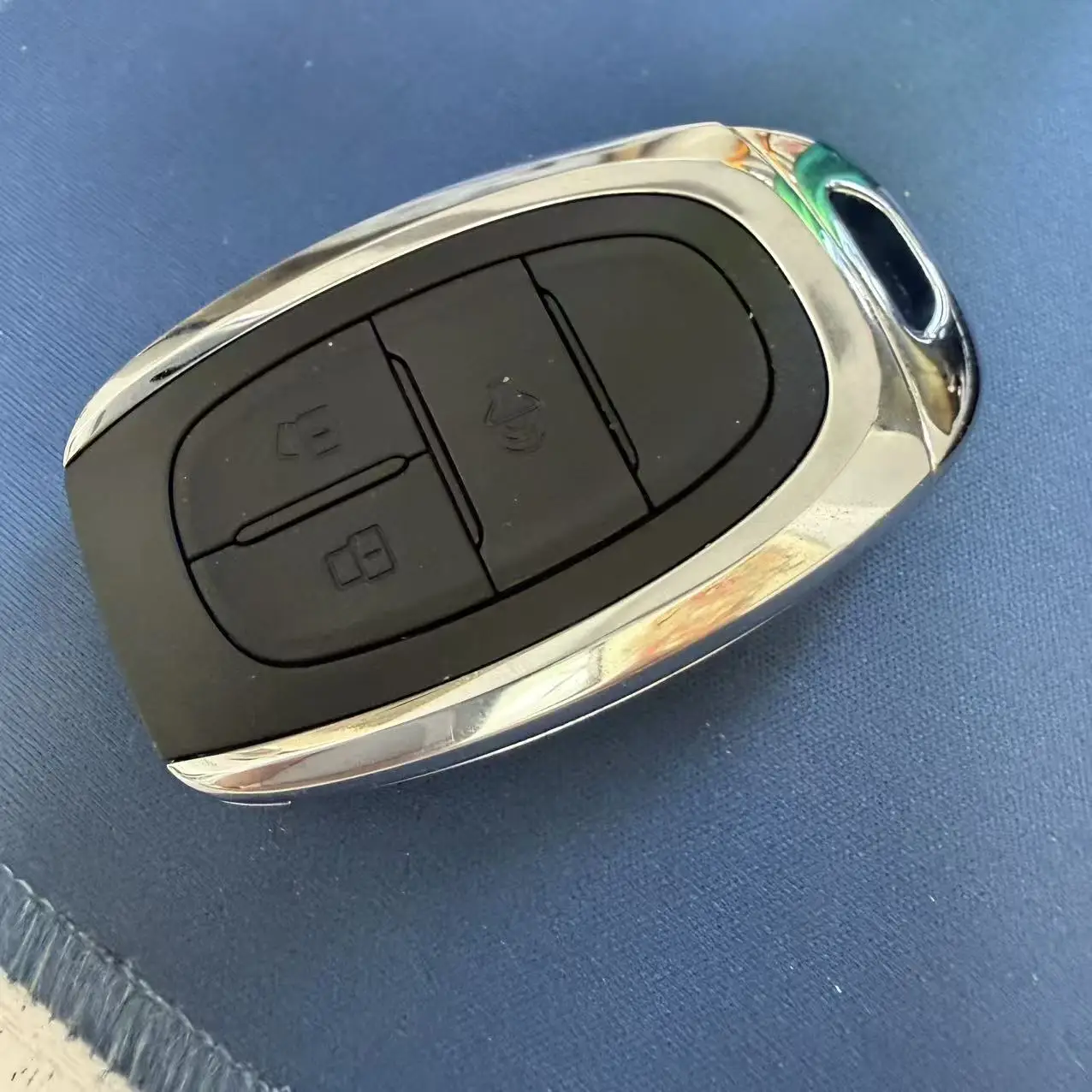 Original 433Mhz Remote Key For SAIC MAXUS D60 T60 T70 G10 G20 V80 OEM Key Car Keyless Smart Remote Key With ID47 Chip