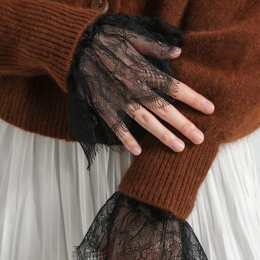 

Adjustable Lace Floral Cuffs Stretchable Detachable Pleated Fake Sleeves Pleated Design White Black Wrist Accessories