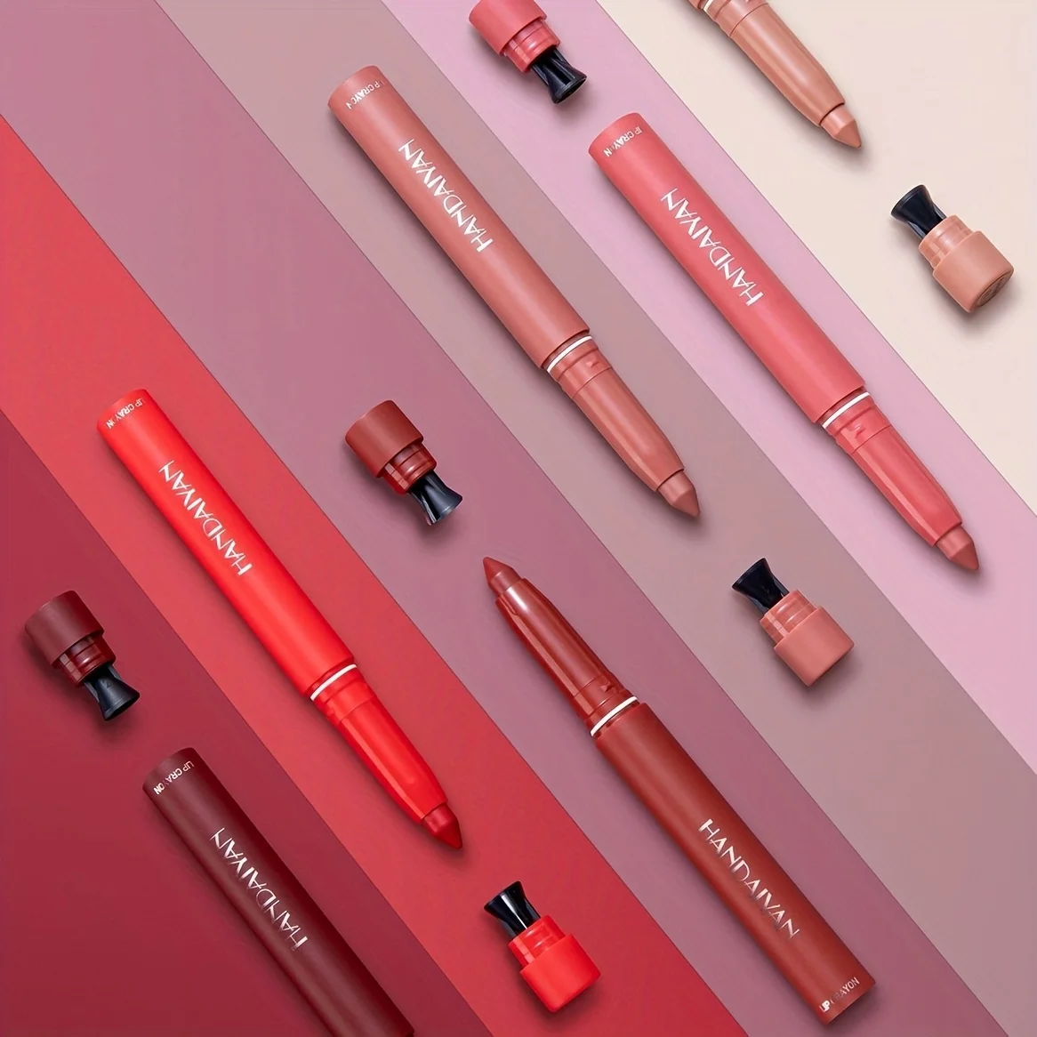 Conjunto de forro e batom "Lip Architect" de 6 peças |   Lápis afiláveis rotativos |   À prova de manchas e de longa duração |   Acabamento fosco em veludo