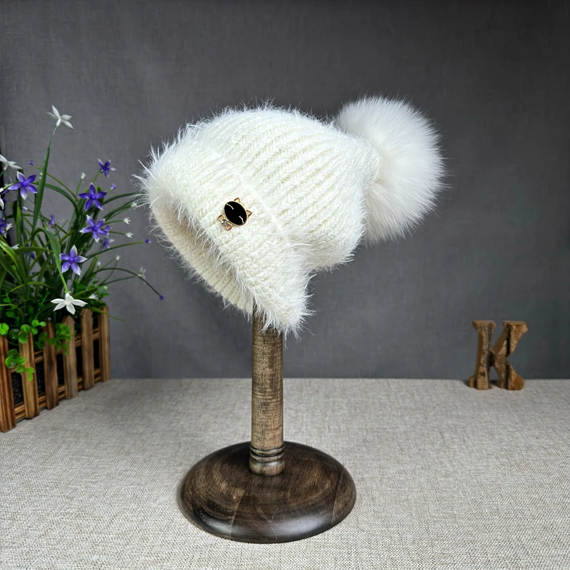 Fox fur ball knitted hat 2024 autumn and winter ear protection artificial mink fur long hair hat for shopping and traveling