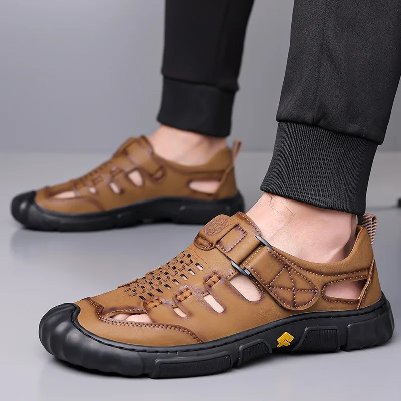 

Mens Sandals Fashion Handmade Leather Hollow Out Sandals Summer Breathable Casual Sandals Non-slip Beach Sandal Sandalias Hombre