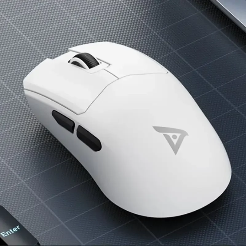 Taidu TSG808 ماوس بلوتوث لاسلكي ثلاثي الوضع PAW3395 الاستشعار 26000 ديسيبل متوحد الخواص الدقة البصرية 1000 هرتز معدل الإرجاع 49 جرام خفيفة الوزن