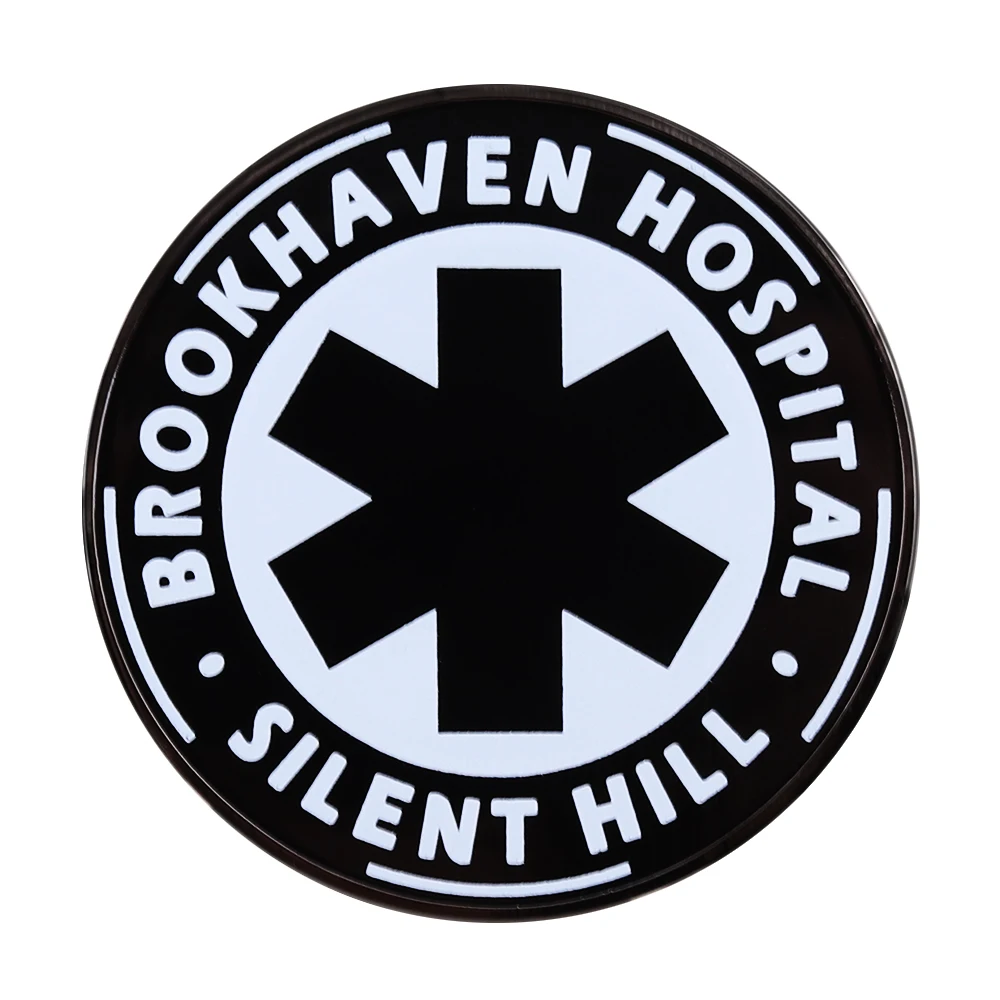 Klassische Brosche mit dem Logo des Brook Haven Hospital, ein Gaming-Accessoire, schwarz-weiß, rund, Anstecknadel, Geschenk für Spiele-Enthusiasten. – Detail 1