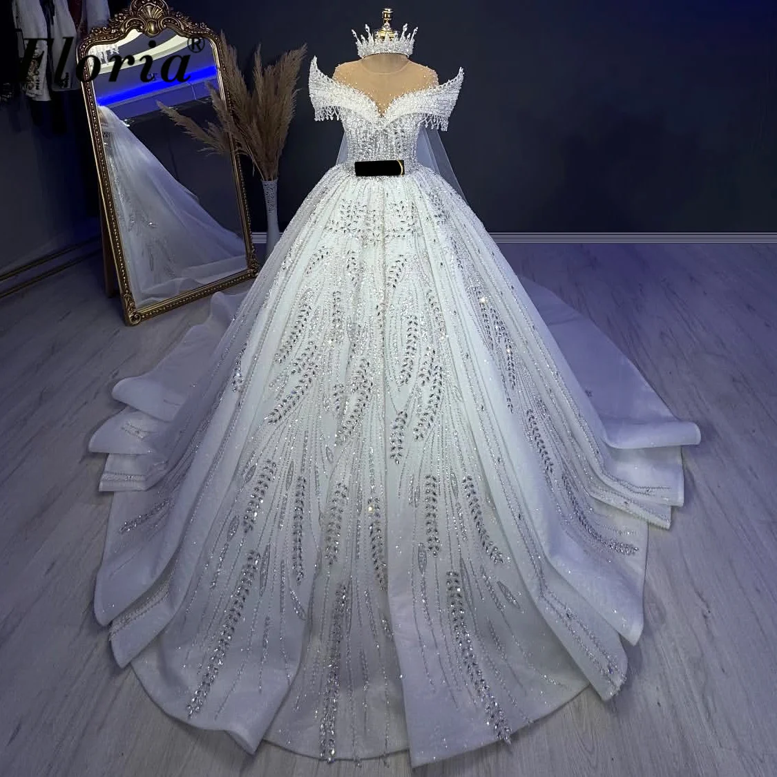 

Luxury Chapel Wedding Dresses Ball Gown Sheer Neck Off Shoulder Wedding Gowns Princess Bridal Gowns Vestido Blanco Customized