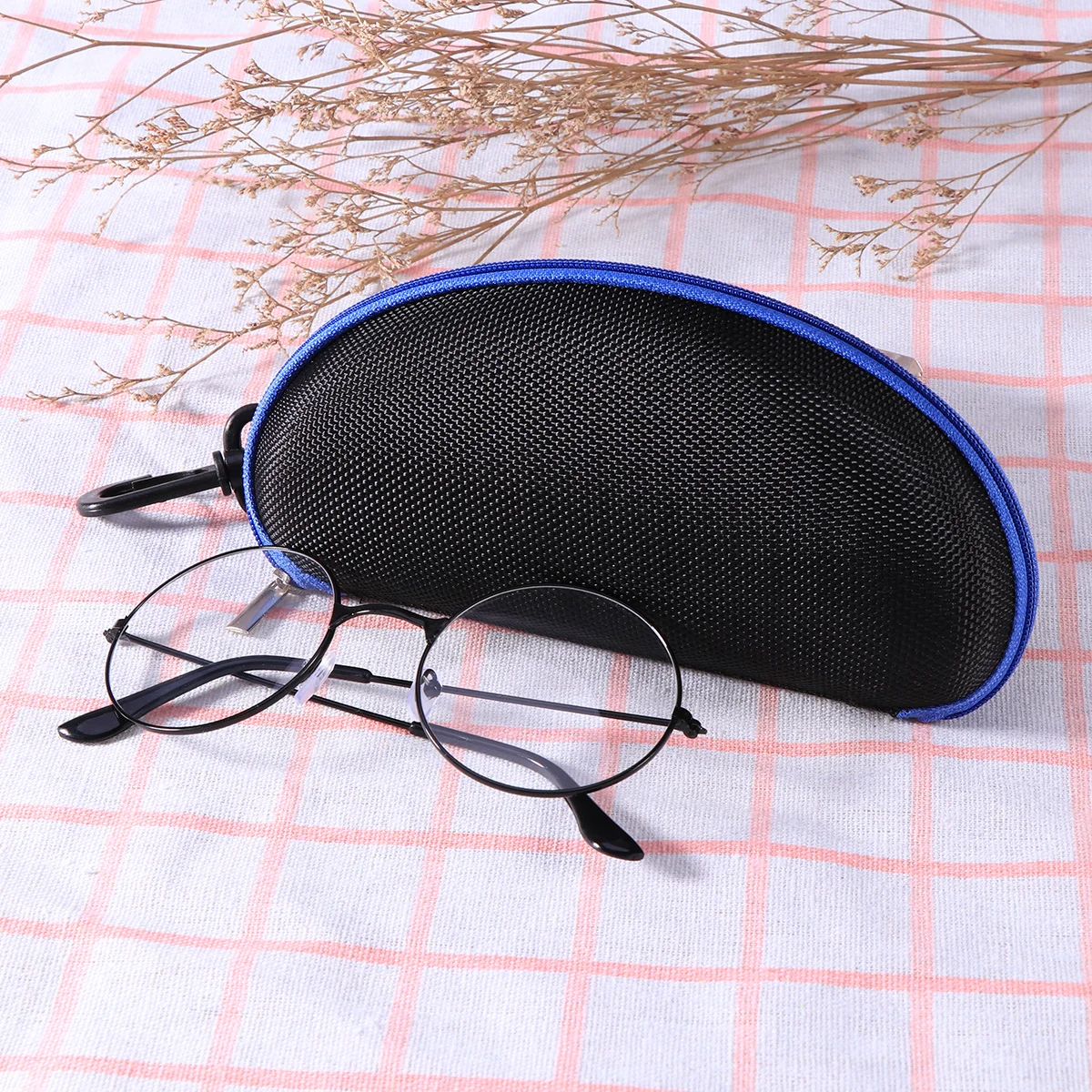 

Colorful Eyeglasses Case Compact Oval Canvas Box Shockproof Scratch Resistant Portable Sunglasses Storage Carabiner Zipper