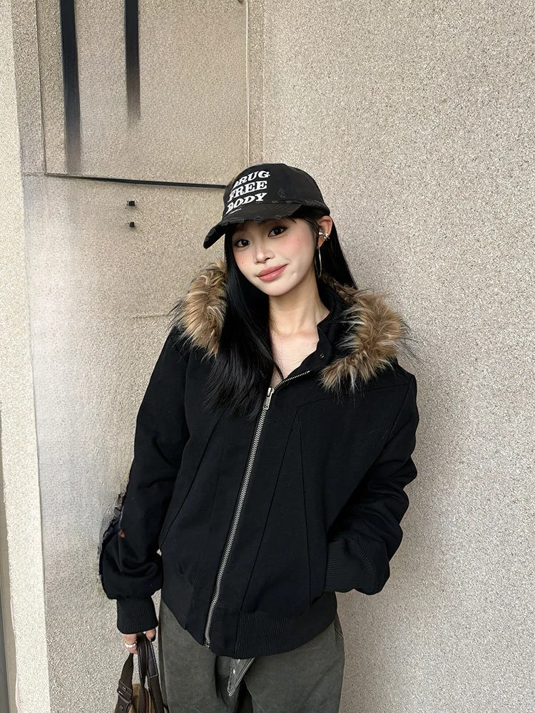 

Klinfei American Deconstructed oulder Embellied Jaet Thiened Hooded Fce Lined Cotton Coat for Men And Women