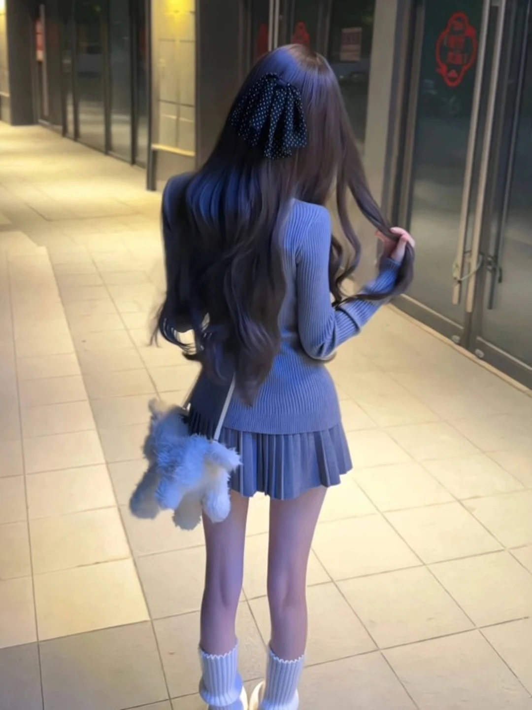 

Уникальный комплект из вязаного свитера и юбки, имитирующий двухслойный наряд, весенний, модный, женский, удобный, теплый, средней эластичности, высокого качества...