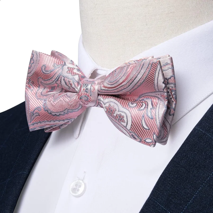 DiBanGu Paisley PreTied ผูกโบว์สําหรับผู้ชายผ้าไหมปรับ Bowtie และ Pocket Square Cufflinks สําหรับงานแต่งงาน