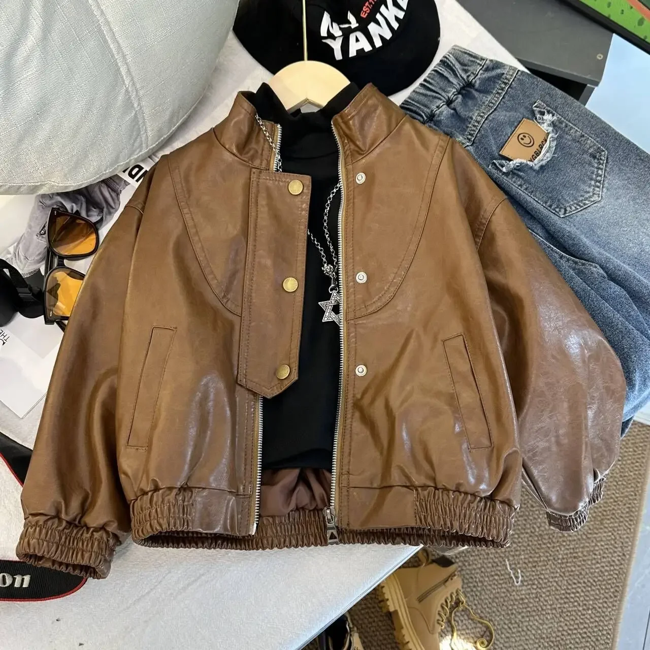 

Новое поступление 2024, мягкая кожаная куртка, детское крутое пальто в стиле ретро