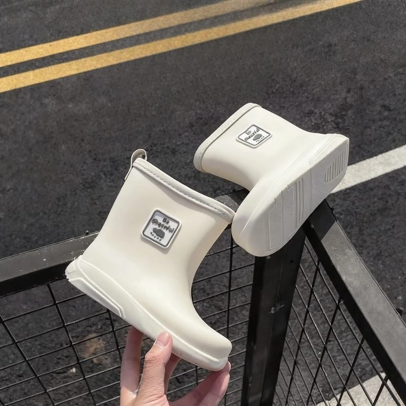 

Lightweight Waterproof Kids Rain Boots for Girls Anti Slip Kindergarten Water Shoes Baby Splash Shoes with Non Slip Soles​