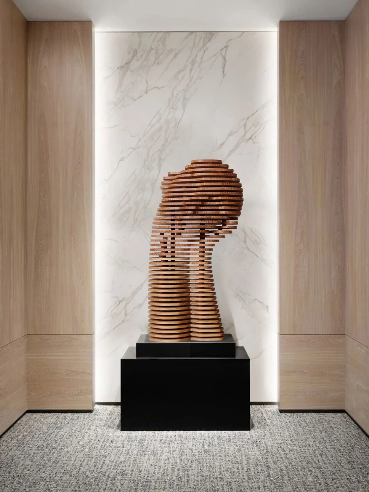 Creative abstract figure solid wood sculpture large ornament floor decoration B & B hotel club art installation