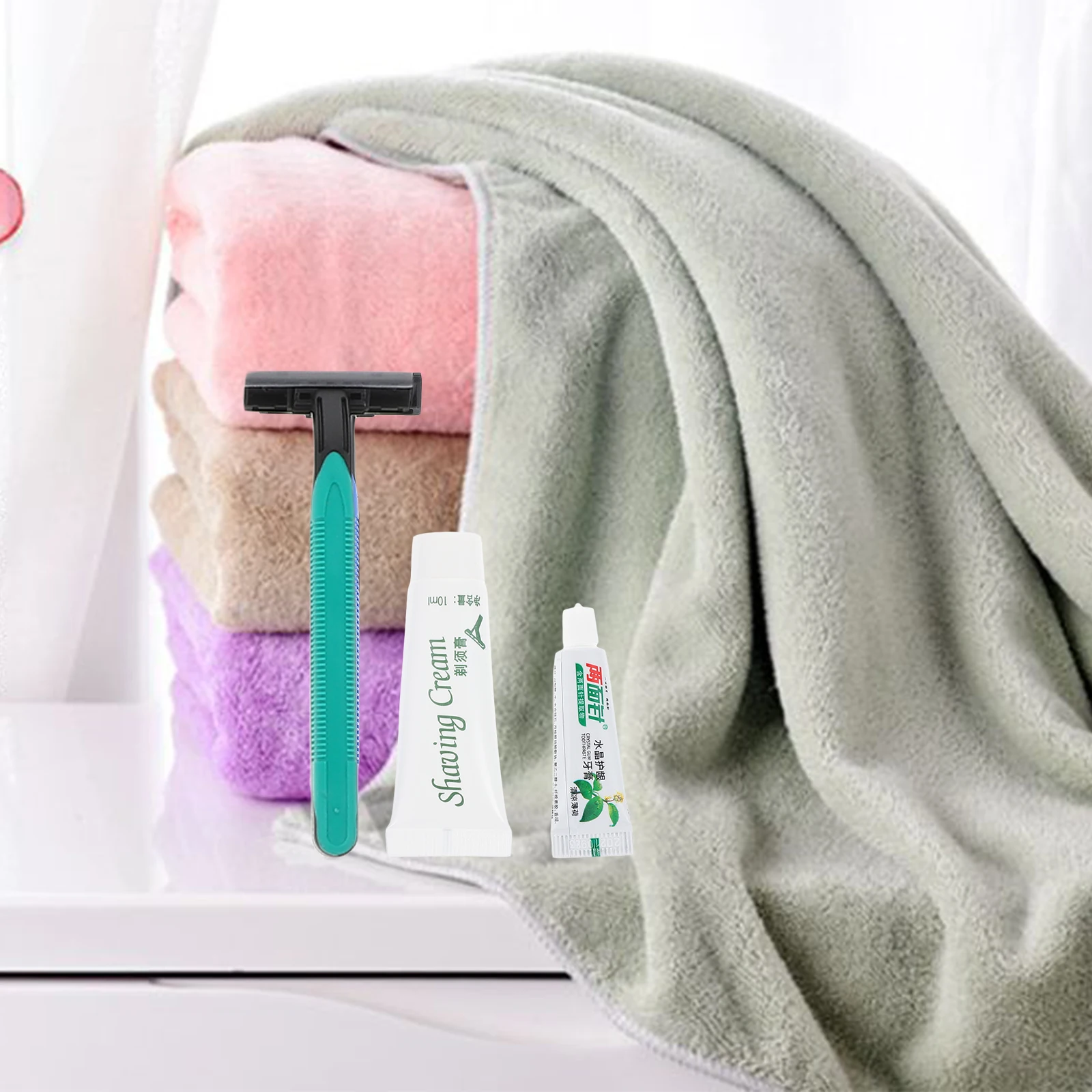 

Disposable Hotel Toiletries Kit Personal Cleaning Bulk Hygiene Essentials Travel Size Bath Set Guest R om Color