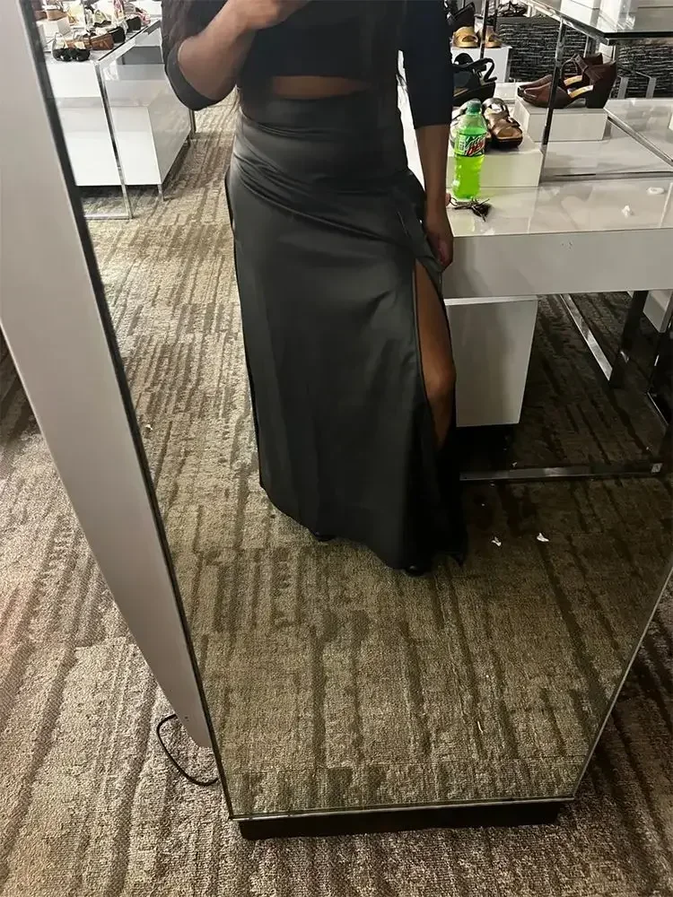 

Women Loose Black Matte Faux Leather Long A-Line Skirts Ladies Sexy High Split High Waist Pleated PU Floor Length Skirt Custom