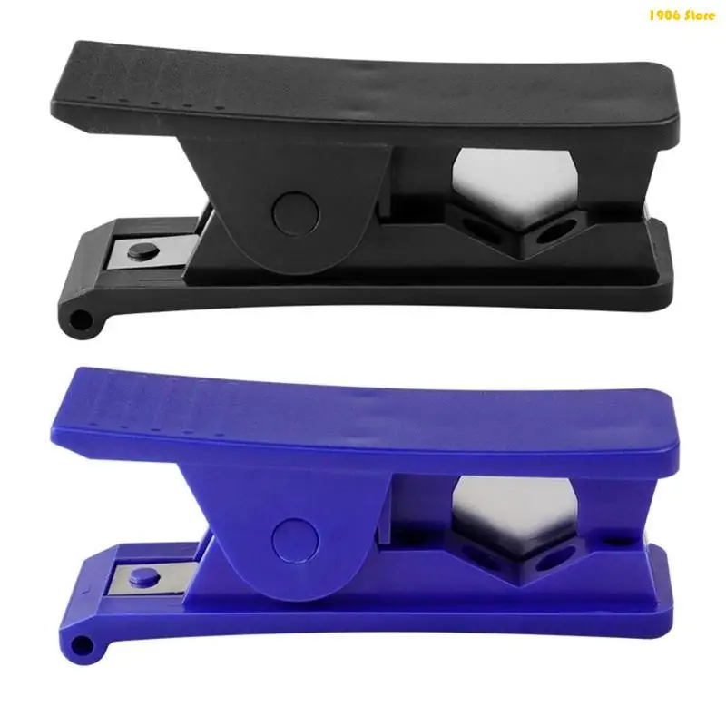 

U1JB Efficient Tube Cutter for Effortless Handling of Plumbing and Irrigation Systems