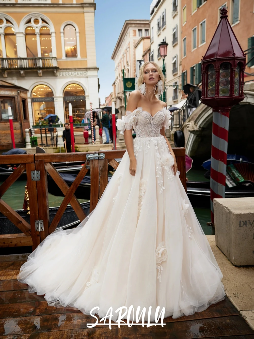 

Flowered Off Shoulder Romantic Wedding Dress With Pearls Modern A Line Appliques Lace Up back Bridal Gown Customized No Veil